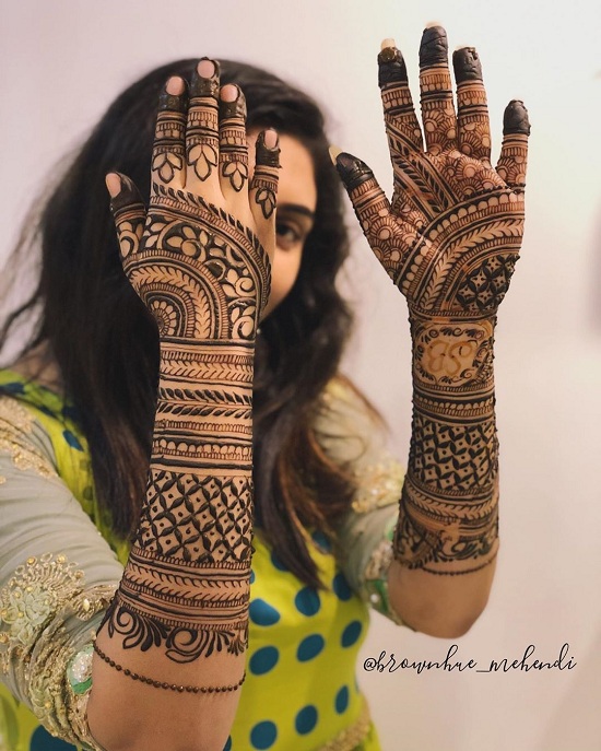 Bridal Finger Mehendi Design