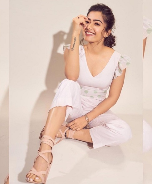 Rashmika-Mandanna-Hot-Photo.jpg