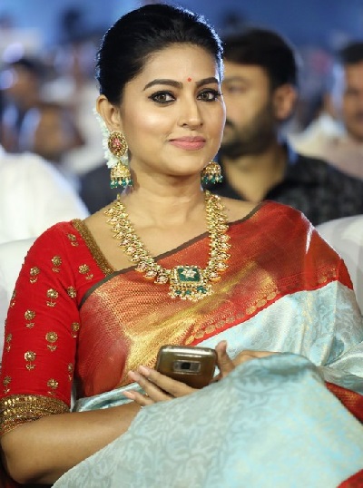 tamil actress hot photos
