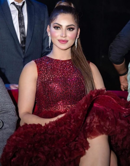 Urvashi Rautela Images