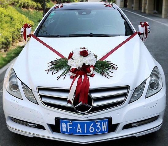 Car Decoration for Wedding with Ribbon