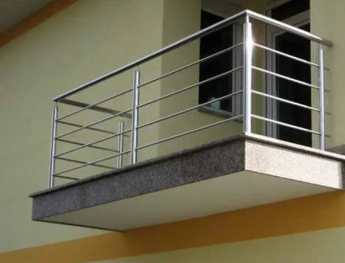 Simple Balcony Grill Design
