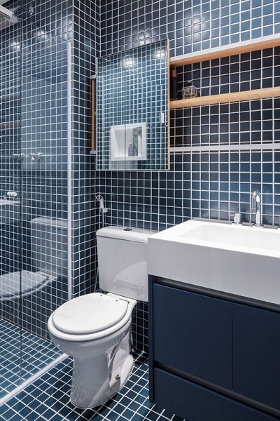 Attached Bathroom Tiles Design